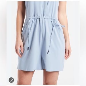 NEW Athleta Marlow Romper Size Medium in Blue Star